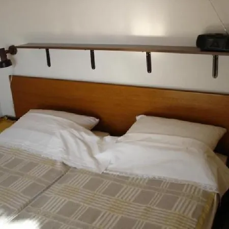 Beachfront 4526-1 * Punat